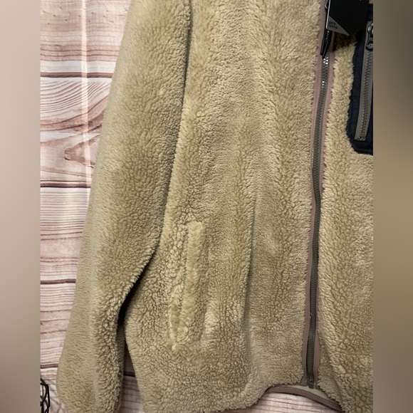 Volcom men’s jacket - Picture 6 of 10